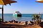 The ferry arriving at Crab Claw Island resort