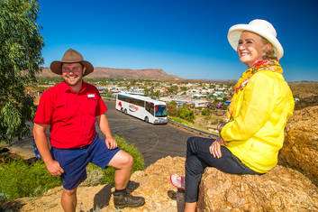 Alice Springs to Uluru (Ayers Rock) Transfer (A6)